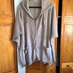 Barefoot Dreams Short Sleeve Zip Up Hoodie